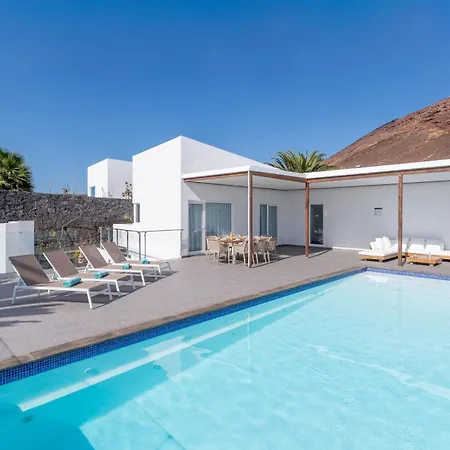 Ereza Royal Family Hoopoe-2 Villa Playa Blanca (Lanzarote)